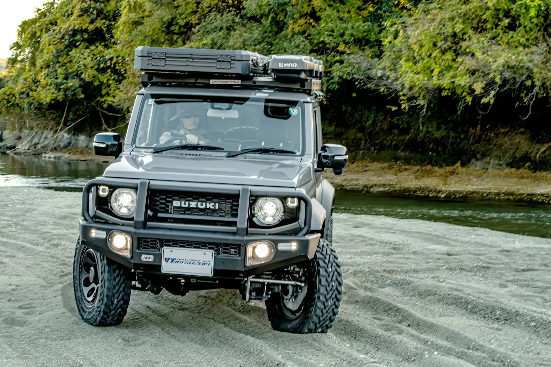 Jimny SIERRA（ジムニーシエラ）カタログ